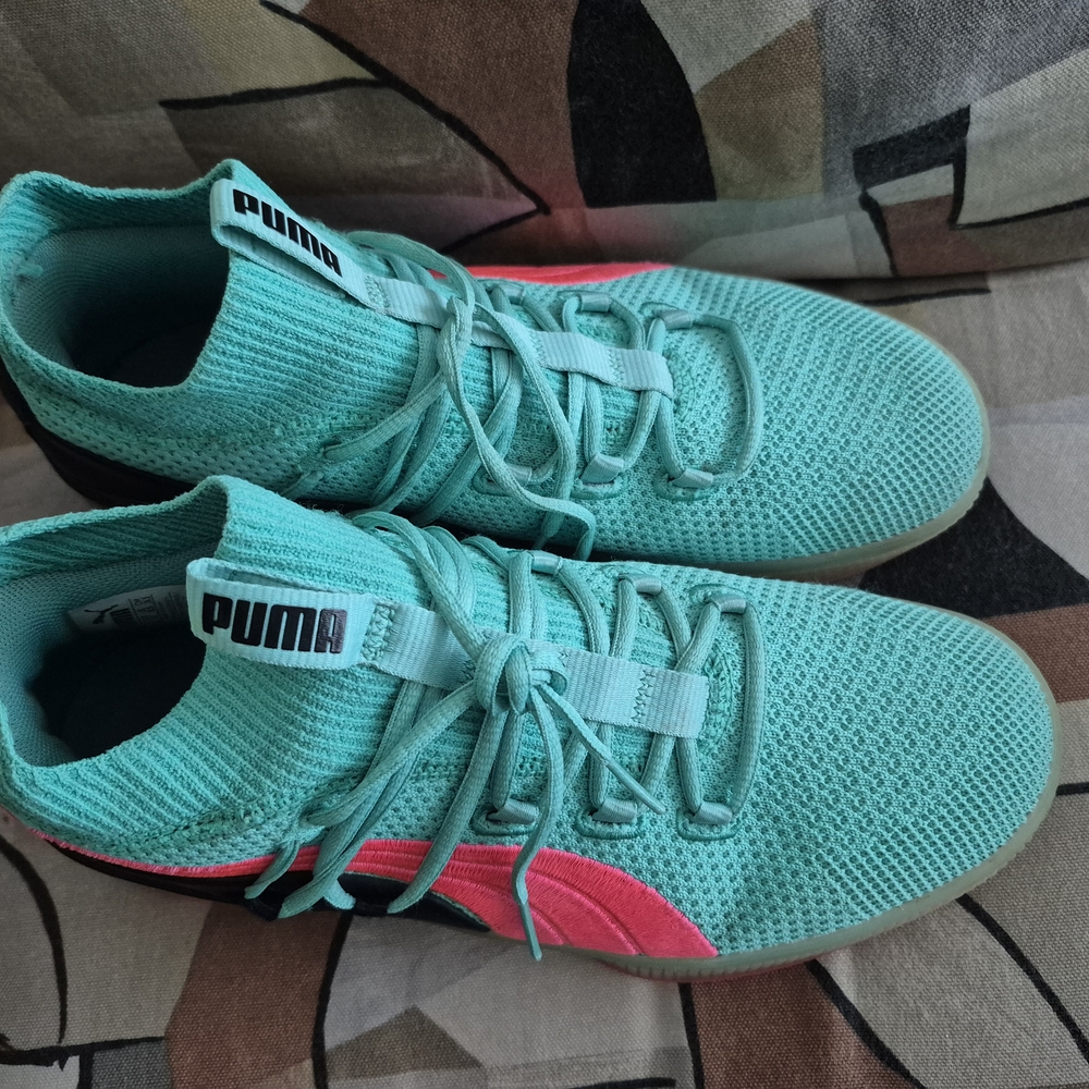 Used Like New Puma Teal and Pink Sneakers
